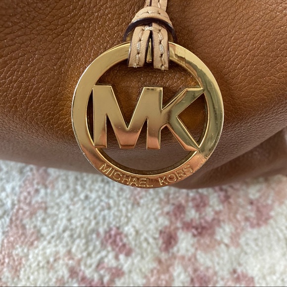 Grayson Satchel | Michael Kors - Picture 10 of 16